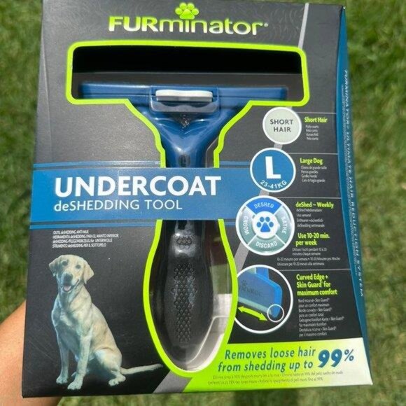 FURminator Undercoat DeShedding Tool - Large Dog, Short Hair Pet Brush for Dogs - Picture 4 of 6